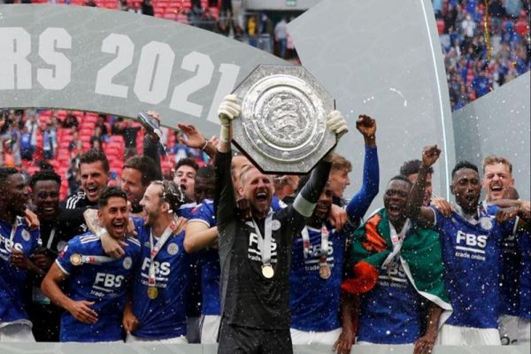 doi-bong-leicester-3